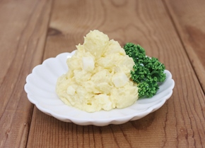 【休売】《冷蔵品》ケンコー)まるごと北海道チーズポテトサラダ　1kg