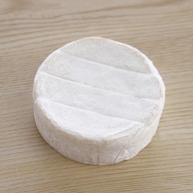 《冷蔵品》フランス産 シャトーヴァリエールカマンベール 125g(P)【新商品】