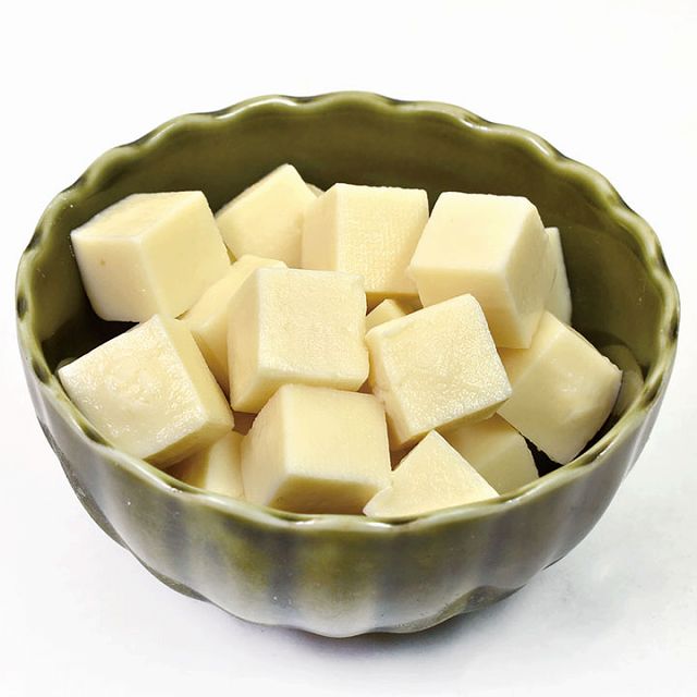 ショクカイ)冷凍サイコロ豆腐 1kg【旧商品 520993 からの切り替え】