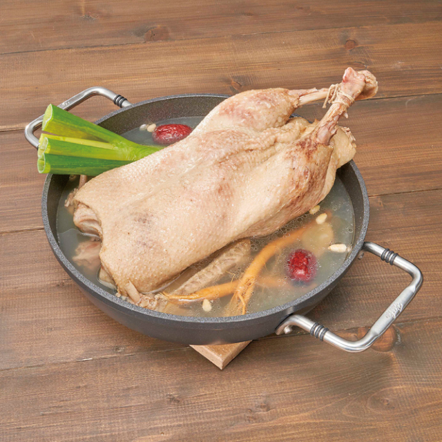 コックフーズ)マレーシア産　あい鴨グリラー1.6kg【旧商品 580663 からの切り替え】