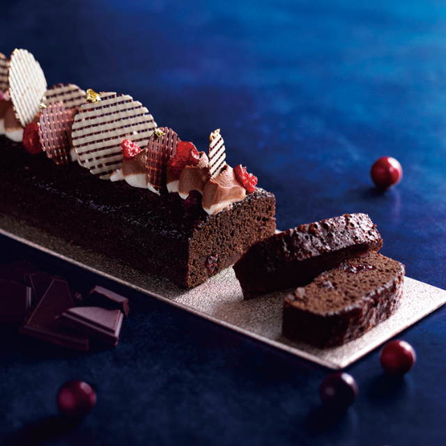 味の素冷凍食品)フリーカットケーキケーク・オ・ショコラクランベリー370g(カットなし)【新商品】
