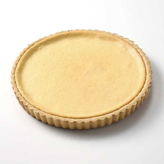 テーブルマーク)フリーカットケーキベイクドチーズタルト(北海道産生クリーム使用)(ホール)467g【新商品】
