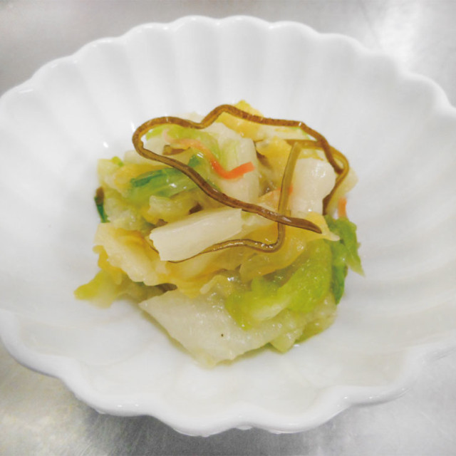 三和漬物食品)昆布白菜300g【新商品】