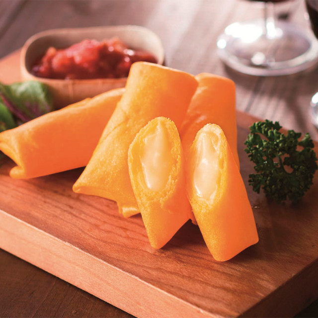 ニチレイフーズ)4種のチーズロール 300g(10本入)【旧商品 580757 からの切り替え】